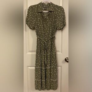 Lark + Grey Short Sleeve Dress Sz S Green Beige Polka Dots Belt Elastic Waist
